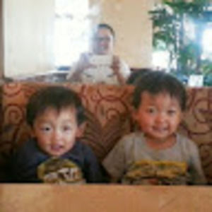 Meet your Posher, Henry